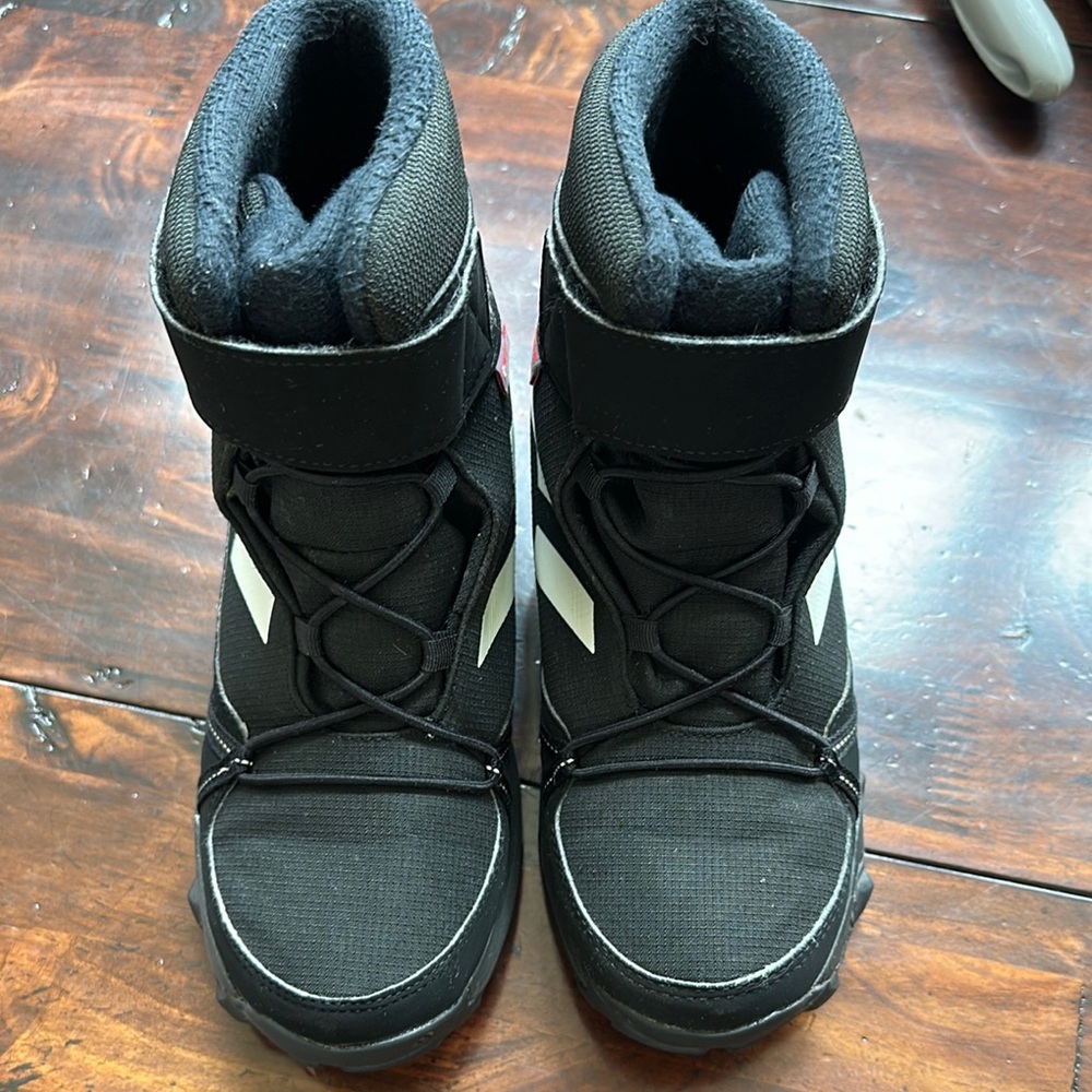 Adidas Terrex Snow Hiking shoes with Velcro Strap